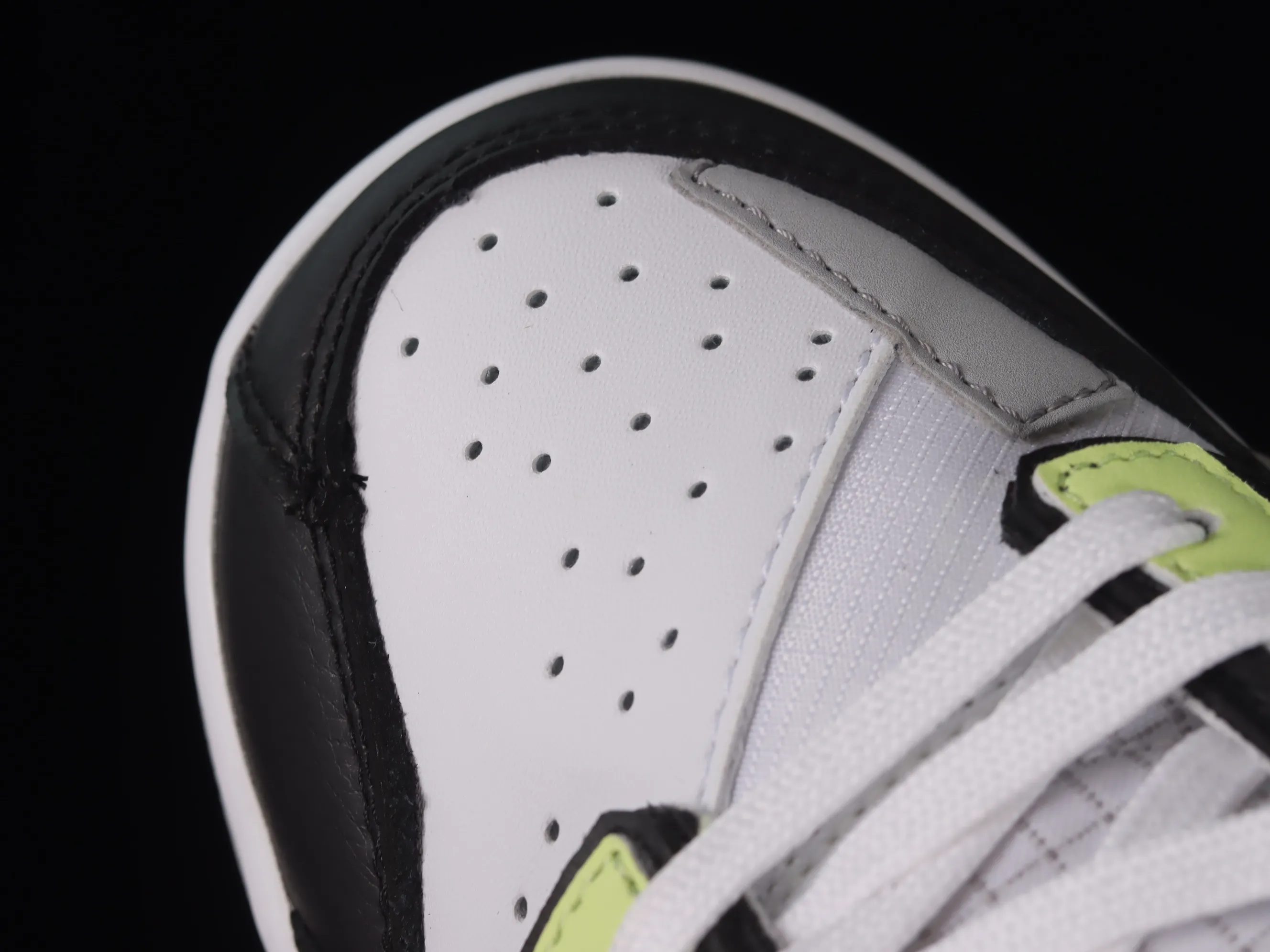 All Categories Nk SB Dunk Series Nk SB Dunk Low Low-top Skateboard Shoes Nk Dunk Scrap "Wolf Grey" Wolf Gray Stitched Low-top Skateboard Shoes DC9723-001
